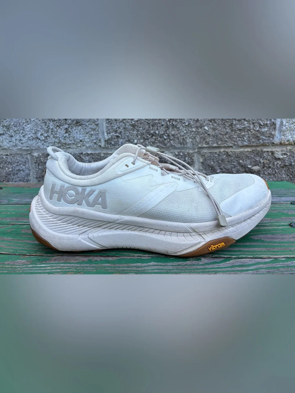 HOKA Womens Transport Running Walking Shoes Sneakers Eggnog Sz 10 B Vibram